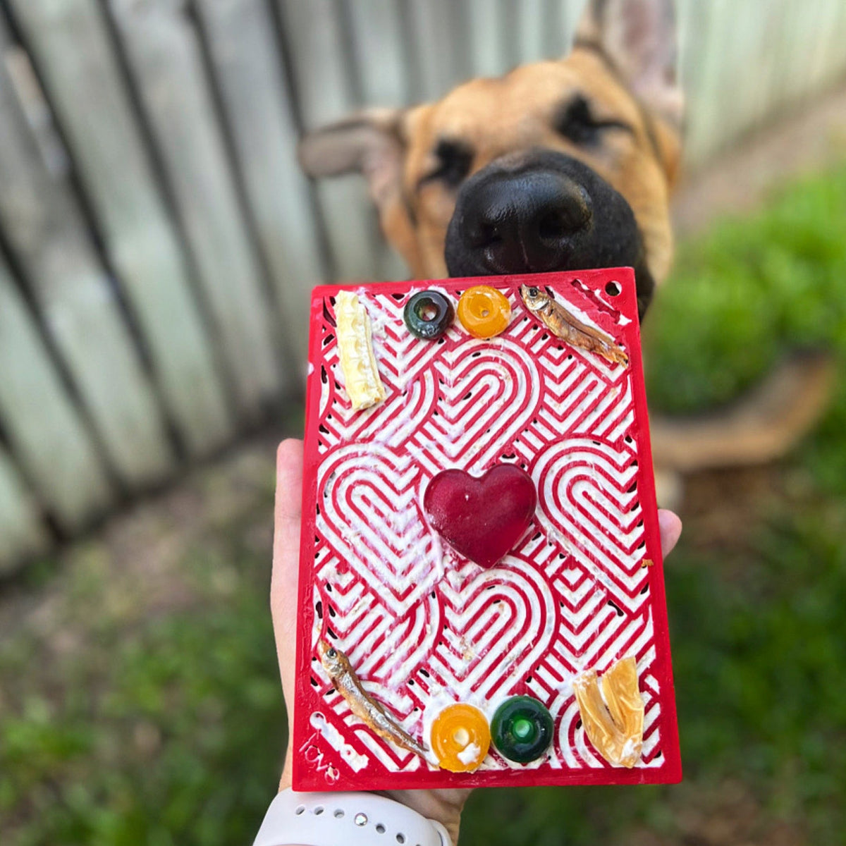 Heart eMat Enrichment Lick Mat-Slow Feeder-Rover Pet Products